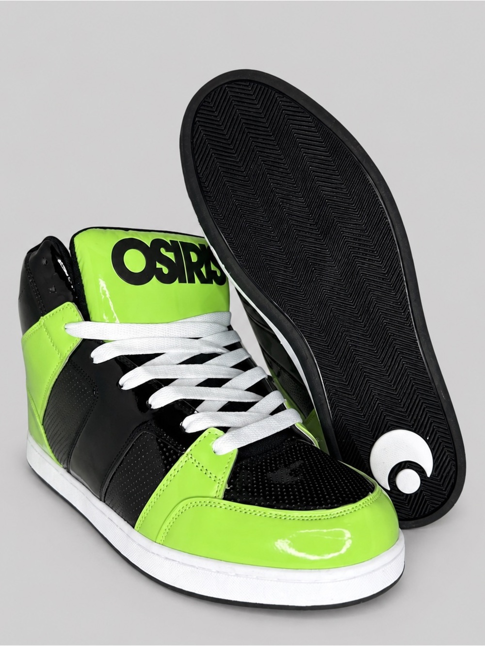 Osiris Skate Convoy Mid HJ.BTS.26 Green/Black/White Mens Size 10.5 NEW!!!